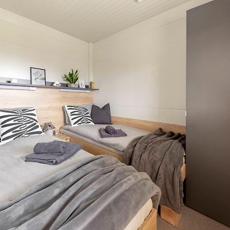 Apartma Lema Velike Lasce Exterior foto